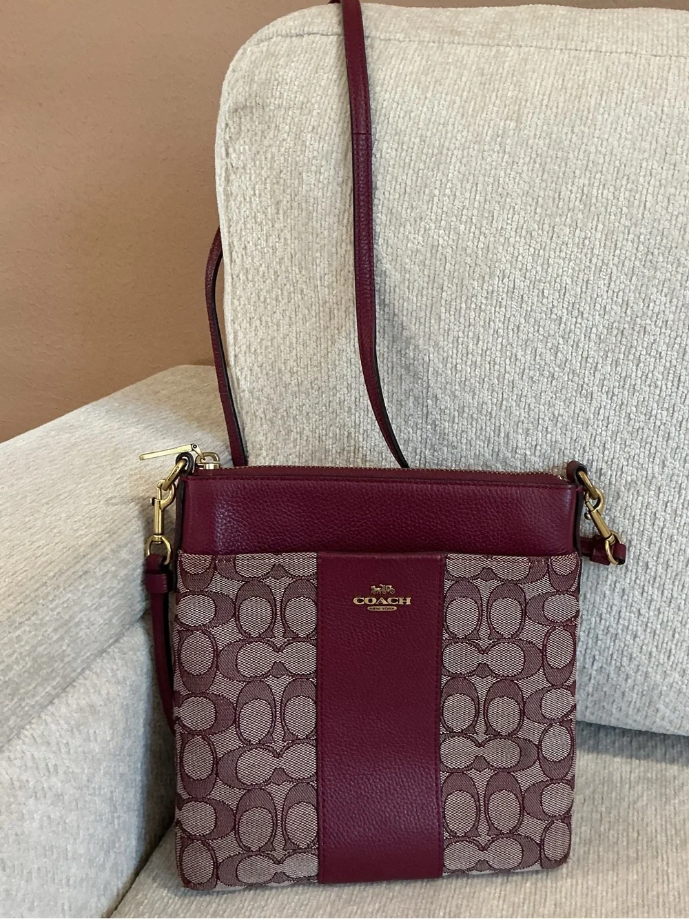 Coach Kit Messenger Crossbody in Signature Canvas